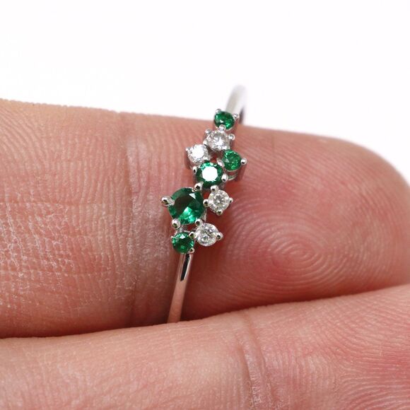 Silver Dazzling May Birthstone Ring, Green Cubic Zirconia Cluster Jewelry - Picture 4 of 9